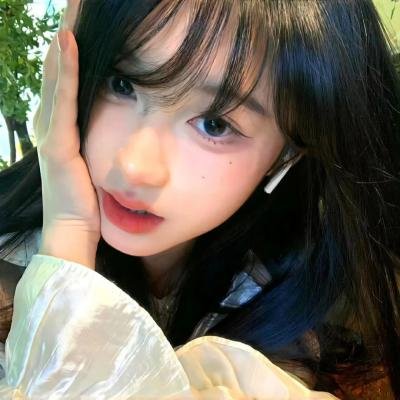 女孩不微笑